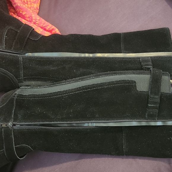 CROWN VINTAGE Multi Suede Boot - Picture 10 of 13